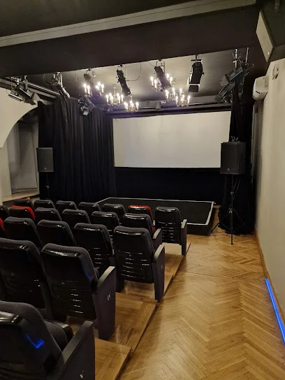 Kino Zamkowe